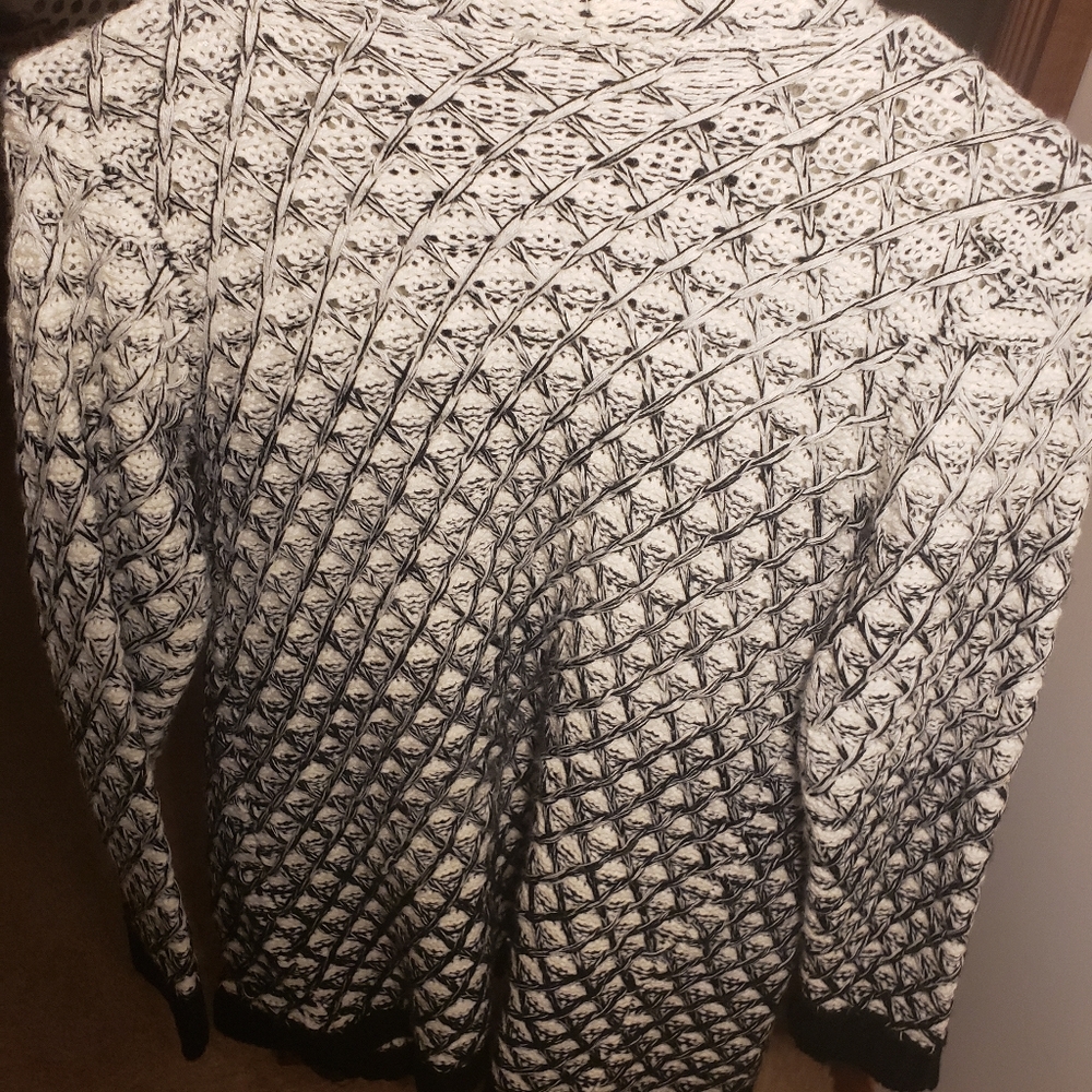 Large Black and White Ombre Cardigan